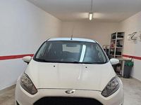 Usata Ford Fiesta 75 CV (55 kW) 2016 Bianco Berlina
