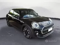 Usata Mini Cooper D 116 CV (85 kW) 2019 Nero Utilitaria