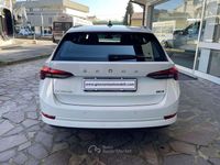 Usata Skoda Octavia Executive 110 CV (80 kW) 2021 Bianco luna metallizzato Station wagon