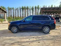 Usata Volvo XC90 Momentum 235 CV (172 kW) 2017 Blu/azzurro SUV