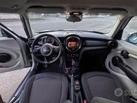 Usata Mini Cooper D 2015 Grigio Utilitaria