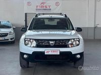 Usata Dacia Duster Ambiance 110 CV (80 kW) 2015 Bianco SUV