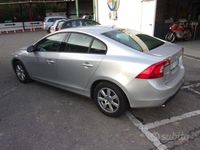 Usata Volvo S60 Summum 202 CV (148 kW) 2010 Grigio Berlina