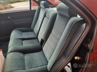 Usata Alfa Romeo 164 114 CV (83 kW) 1988 Nero Berlina