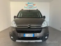 Usata Citroën Berlingo Feel 99 CV (72 kW) 2018 Grigio Monovolume