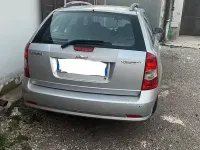 Usata Chevrolet Nubira 109 CV (80 kW) 2005 Grigio Station wagon