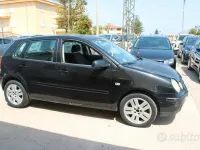 Usata VW Polo Comfortline 75 CV (55 kW) 2004 Grigio Berlina