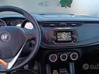 Usata Alfa Romeo Giulietta 120 CV (88 kW) 2016 Bianco Utilitaria
