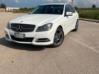 Usata Mercedes C220 170 CV (125 kW) 2011 Bianco Berlina