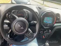 Usata Mini Cooper Countryman 102 CV (75 kW) 2019 Grigio SUV