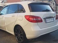 Usata Mercedes B180 Executive 109 CV (80 kW) 2012 Bianco Monovolume