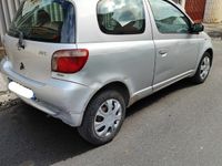 usata Toyota Yaris 1.0i 16V cat 3 porte '03