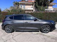 Usata Ford Focus ST-Line 116 CV (85 kW) 2024 Grigio Berlina