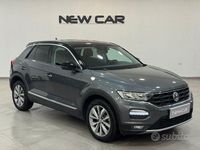 Usata VW T-Roc Style 116 CV (85 kW) 2018 Grigio SUV