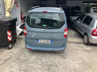 Begagnad Ford Tourneo 101 HK (74 kW) 2018 Blå Van