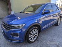 Usata VW T-Roc Advance 116 CV (85 kW) 2021 Blu SUV