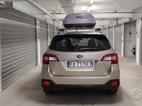 Usata Subaru Outback Style 150 CV (110 kW) 2015 Beige Station wagon