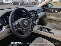 Usata Volvo V60 197 CV (144 kW) 2022 Nero Station wagon