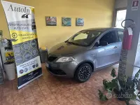 Usata Lancia Ypsilon Platinum 69 CV (50 kW) 2018 Grigio Utilitaria