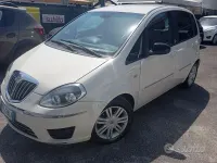 Usata Lancia Musa 77 CV (56 kW) 2012 Bianco Monovolume