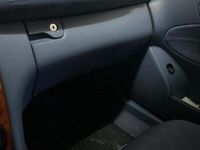 Usata Mercedes C220 125 CV (91 kW) 2002 Nero Berlina