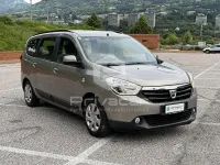 Usata Dacia Lodgy Lauréate 107 CV (78 kW) 2012 Marrone Monovolume