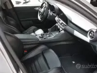 Usata Alfa Romeo Giulia Veloce 210 CV (154 kW) 2017 Grigio Berlina