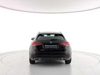 Usata Mercedes A180 116 CV (85 kW) 2021 Nero cosmo Berlina