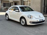 Usata VW Beetle Design 105 CV (77 kW) 2012 Bianco Utilitaria