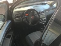 Usata Fiat Grande Punto 77 CV (56 kW) 2010 Nero Utilitaria