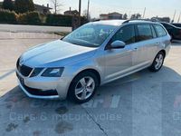 Usata Skoda Octavia Active 116 CV (85 kW) 2019 Argento Station wagon