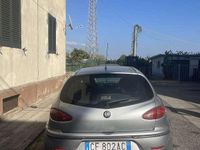 Usata Alfa Romeo 147 Distinctive 105 CV (77 kW) 2003 Utilitaria