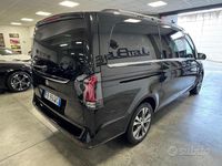 Usata Mercedes V220 Premium 163 CV (119 kW) 2016 Nero Monovolume