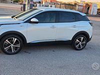 Usata Peugeot 3008 Crossway 120 CV (88 kW) 2018 Bianco SUV