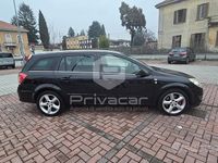 Usata Opel Astra Cosmo 125 CV (91 kW) 2008 Nero Station wagon