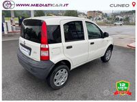 Usata Fiat Panda Active 69 CV (50 kW) 2010 Bianco Utilitaria