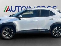 Usata Toyota Yaris Cross Lounge 92 CV (67 kW) 2022 Bianco SUV