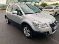 Usata Fiat Sedici Dynamic 107 CV (78 kW) 2007 Argento SUV