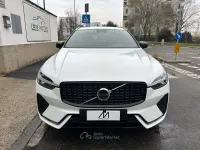 Usata Volvo XC60 R-Design 253 CV (186 kW) 2022 Bianco ghiacciaio SUV