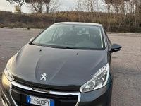 Usata Peugeot 208 68 CV (50 kW) 2016 Grigio Utilitaria