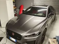 Usata Jaguar XE R-Dynamic 179 CV (131 kW) 2021 Grigio Berlina