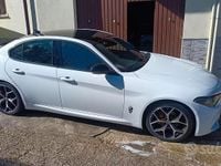 Begagnad Alfa Romeo Giulia 150 HK (110 kW) 2018 Vit Sedan