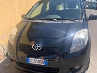 Usata Toyota Yaris 87 CV (63 kW) 2008 Nero Utilitaria