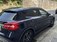 Usata Mercedes GLA200 Premium 136 CV (100 kW) 2016 Blu/azzurro SUV