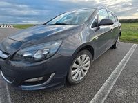 Usata Opel Astra Cosmo 140 CV (102 kW) 2015 Grigio Station wagon