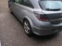 Usata Opel Astra GTC 120 CV (88 kW) 2006 Berlina