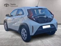 Usata Toyota Aygo X Active 72 CV (52 kW) 2022 Bianco SUV