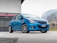 Usata Opel Corsa OPC 220 CV (161 kW) 2013 Utilitaria