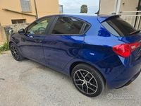 Usata Alfa Romeo Giulietta 120 CV (88 kW) 2018 Blu Utilitaria