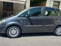 Usata Lancia Musa 95 CV (69 kW) 2012 Grigio Monovolume